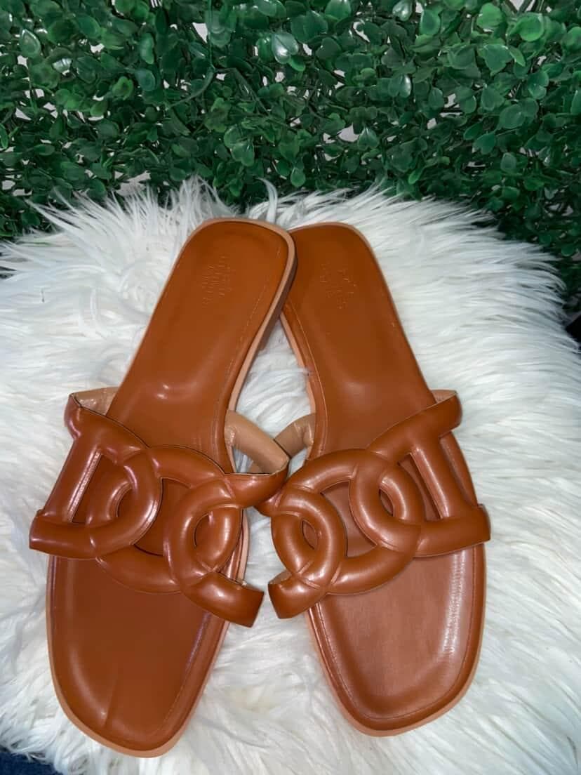 Hermes Pattern Slippers